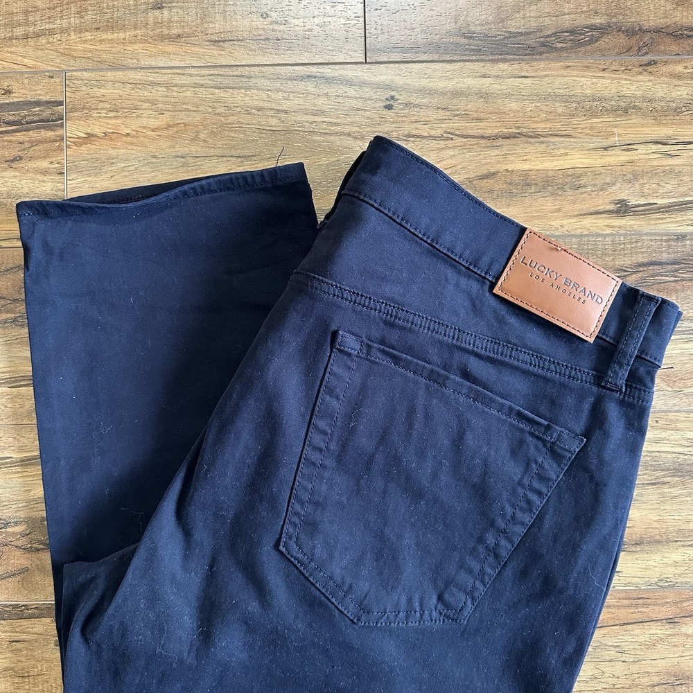 Lucky Brand 121 Slim Straight Pants Mens 38x30 Blue Navy Khaki 5 Pocket Stretch
